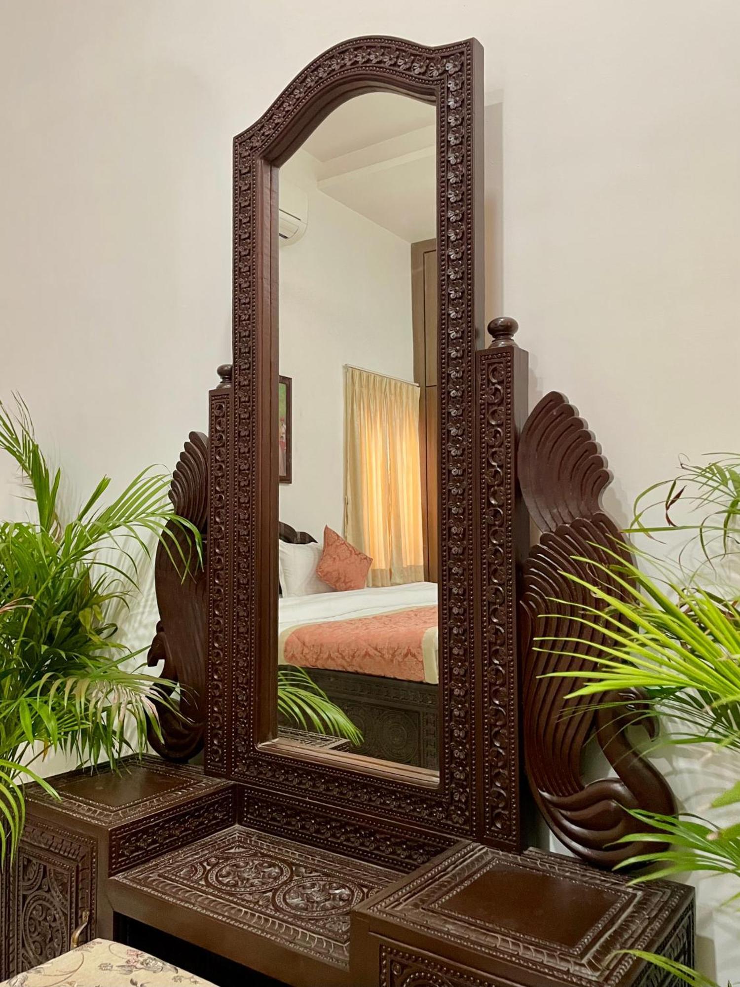 Villa Karni Nivvas - Luxury Redefined à Udaipur Extérieur photo
