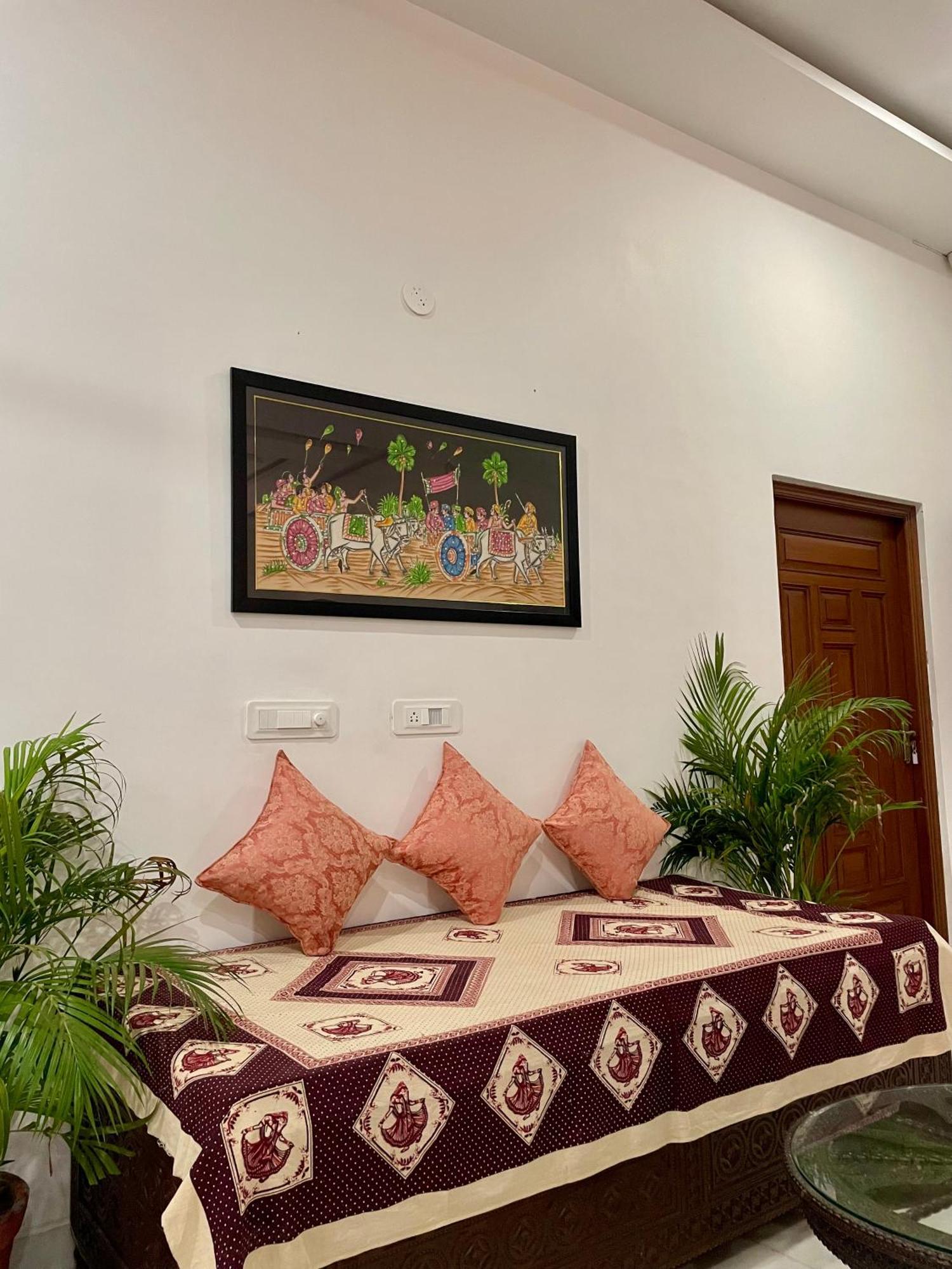 Villa Karni Nivvas - Luxury Redefined à Udaipur Extérieur photo