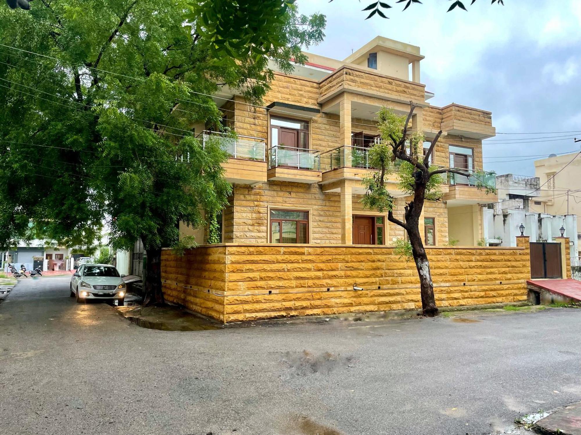 Villa Karni Nivvas - Luxury Redefined à Udaipur Extérieur photo